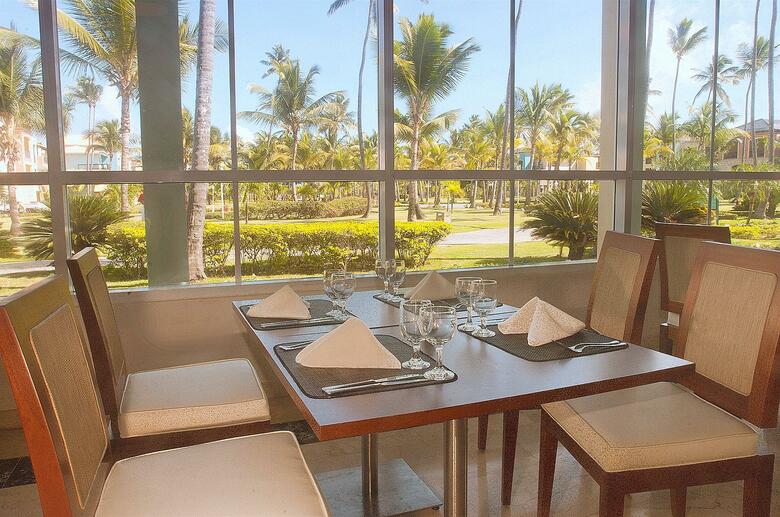 Hotel Ocean Blue & Sand Beach Resort - All Inclusive