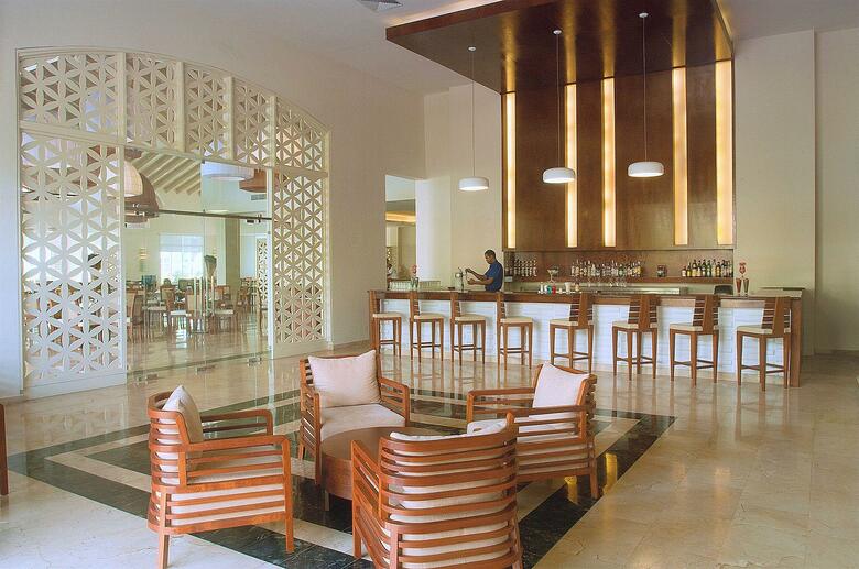 Hotel Ocean Blue & Sand Beach Resort - All Inclusive