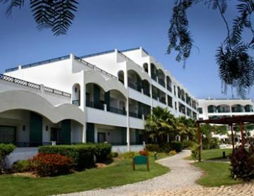 Formosa Park Hotel And Apart.