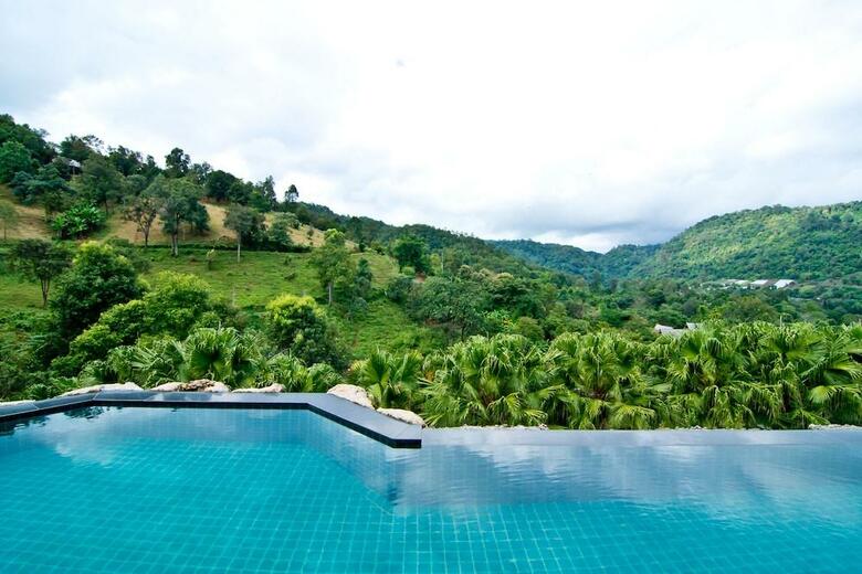 Hotel Panviman Spa Resort