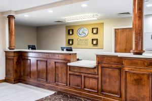 Hotel Comfort Suites