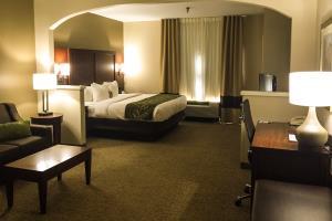 Hotel Comfort Suites