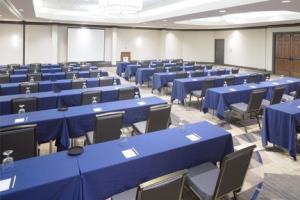 Doubletree By Hilton Hotel Boston - Rockland