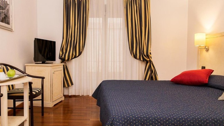 Hotel Inn Rome Rooms & Suites