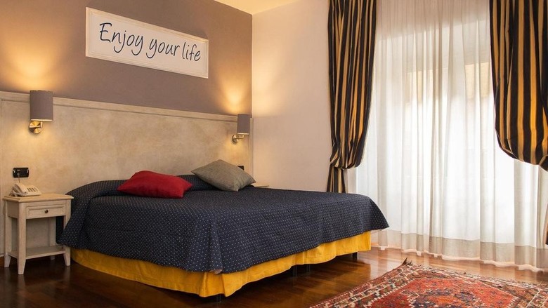 Hotel Inn Rome Rooms & Suites