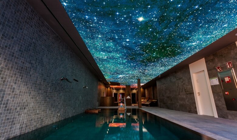Hotel & Spa Ciudad de Bin�far