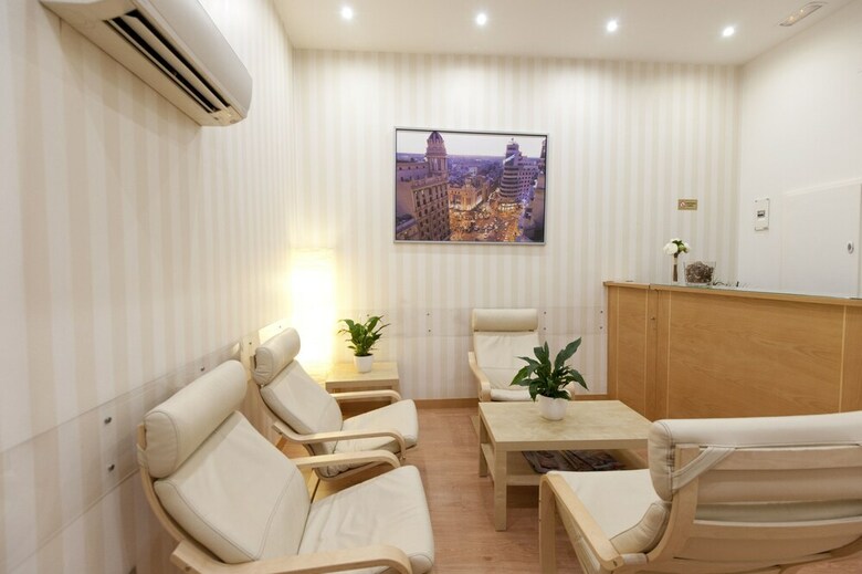 Hostal Abami II