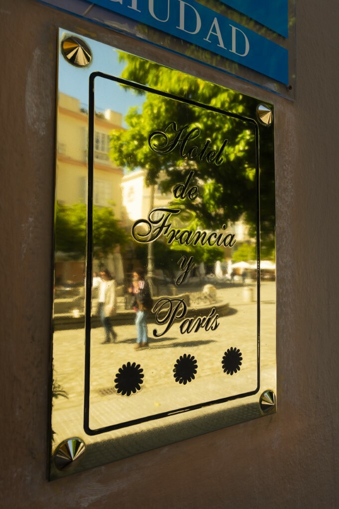 Hotel de Francia Y Paris