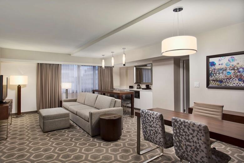 Hotel Embassy Suites Washington D.c.