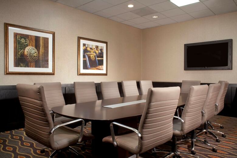 Hotel *embassy Suites Austin - Arboretum*