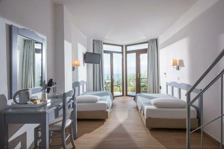 Hersonissos Village Hotel & Bungalows