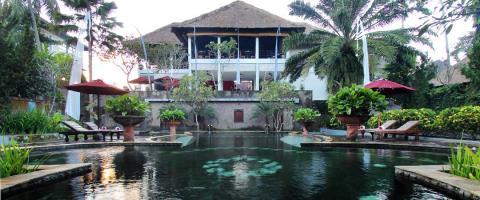 Hotel Furama Villas
