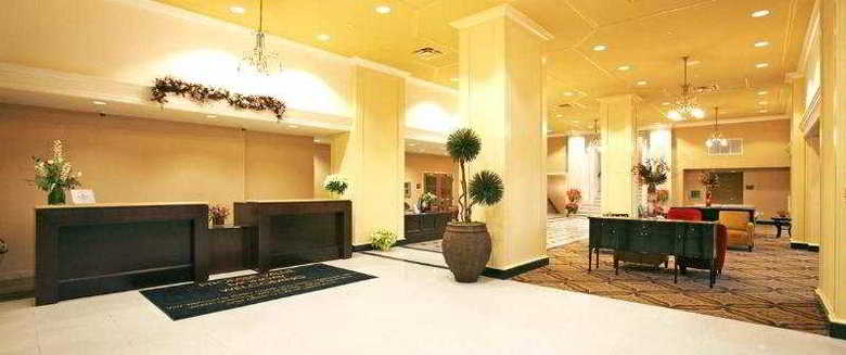 Hotel Doubletree Guest Suites Detroi
