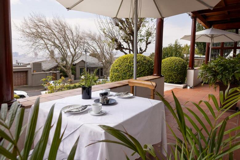 Bed & Breakfast Acorn House
