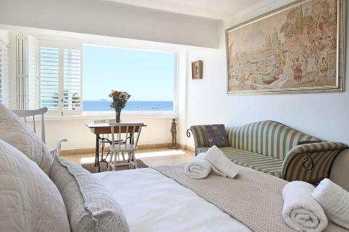 Hotel Dolphin Bay 2