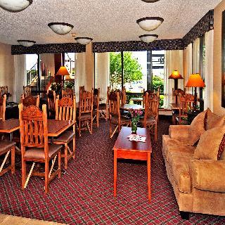 Hotel Quality Inn & Suites Cattle Baron