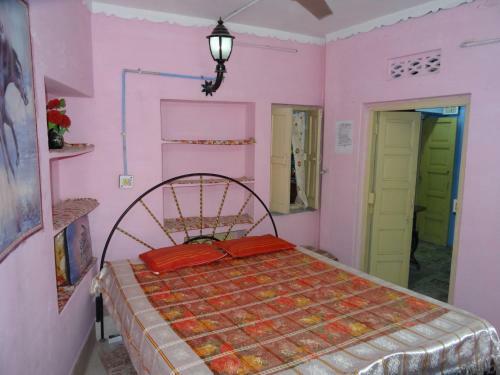 Hostal Amar Niwas Guest House
