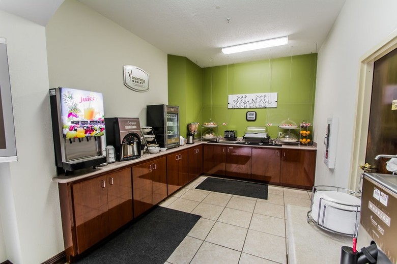 Hotel Sleep Inn And Suites