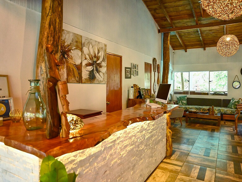 Hotel Hare Nua