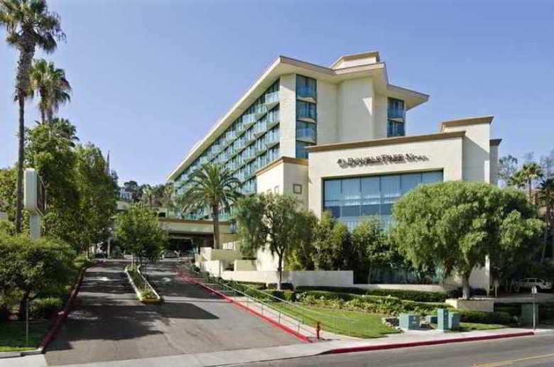 Doubletree Club Hotel San Diego
