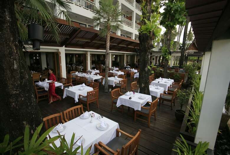 Hotel Sunset Beach Resort