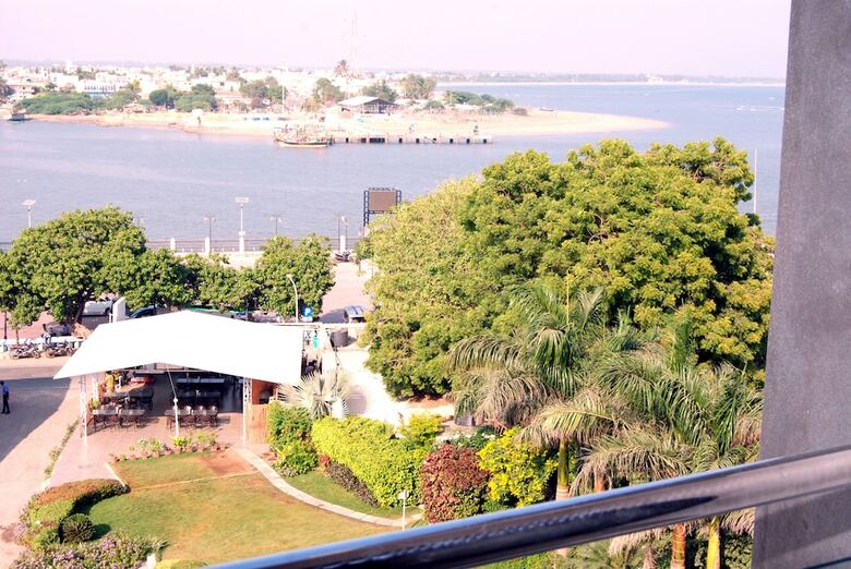 Hotel Apaar