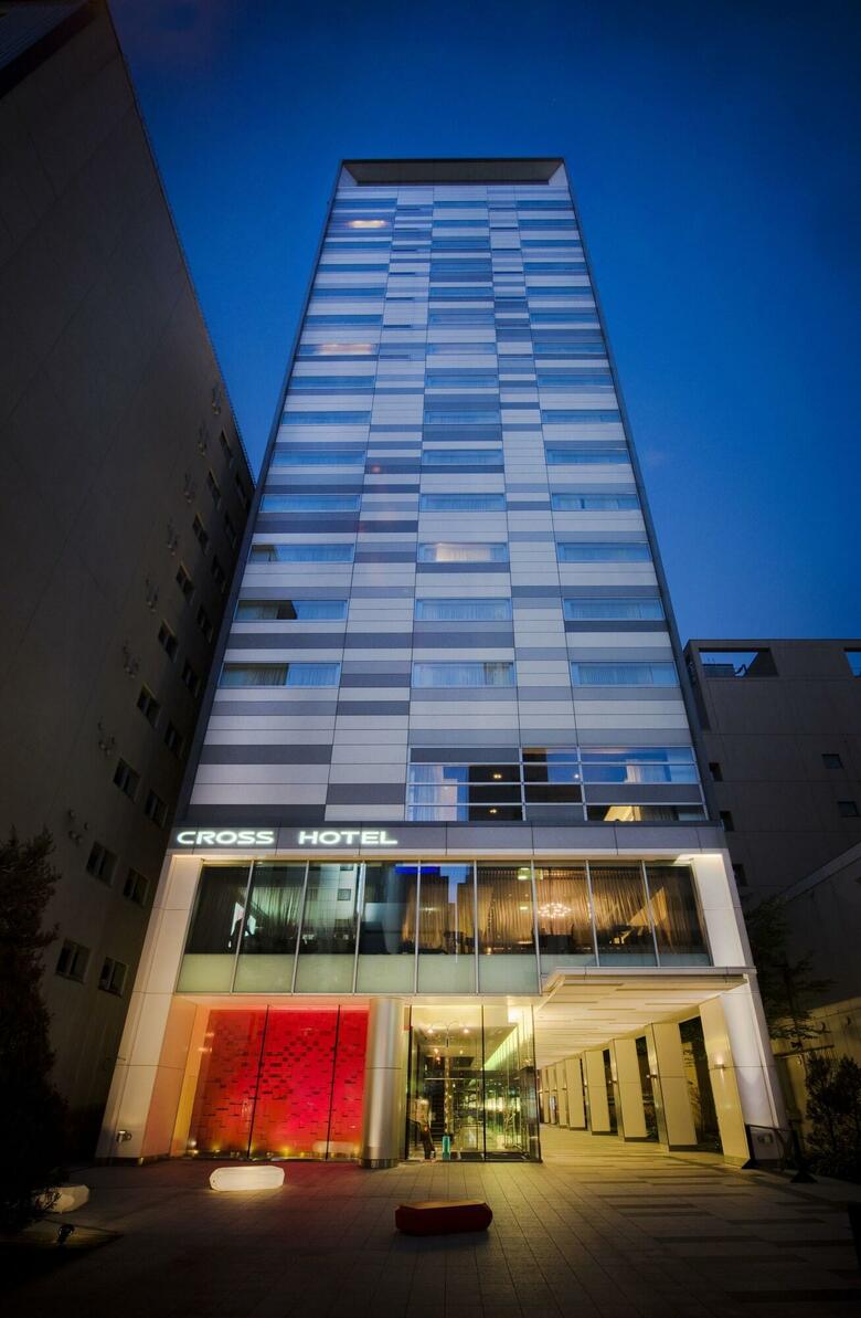 Hotel Cross
