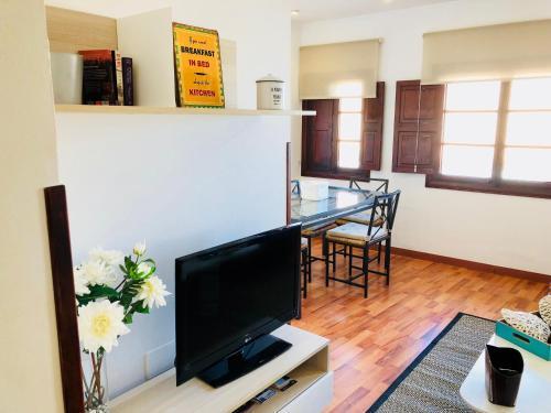 Cozymallorca!:old Centre Apartments