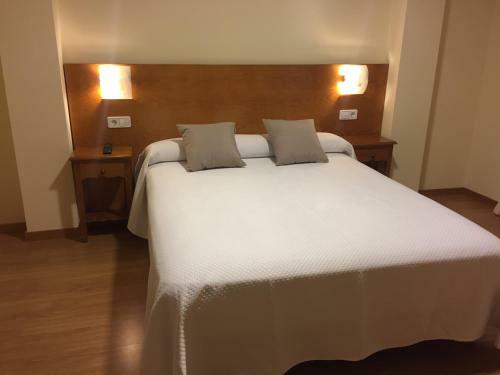 Hostal Santa Baia