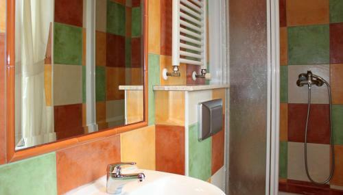 Hostal Prada Borges