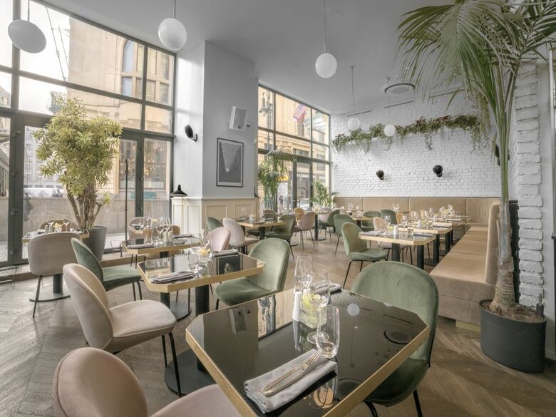 Hotel Kings Court