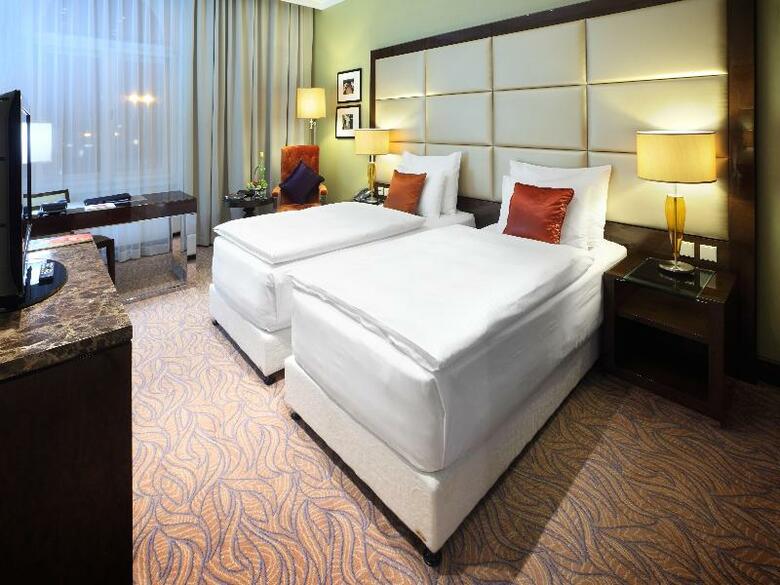 Hotel Kings Court