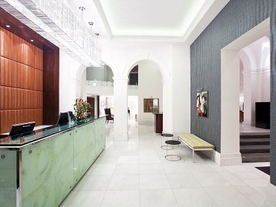 Hotel Kings Court