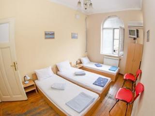 Hostal Galiani Hostel