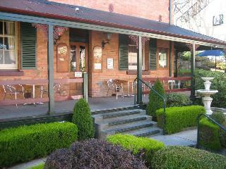 Quality Hotel Colonial  Launceston
