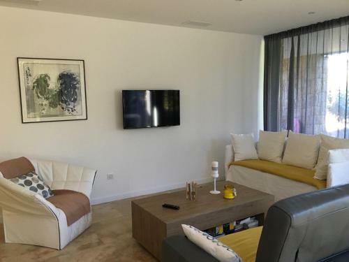 Apartamento A Casa N�ra