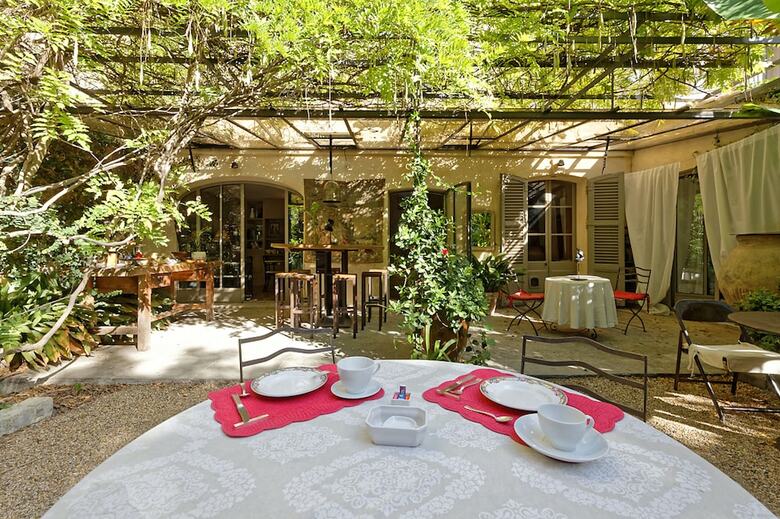 Bed & Breakfast Les Jardins De Baracane