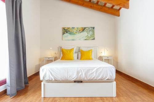 Apartamentos Sherry Center