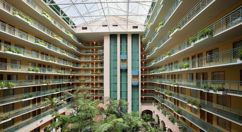 Hotel Embassy Suites Miami - International Airport