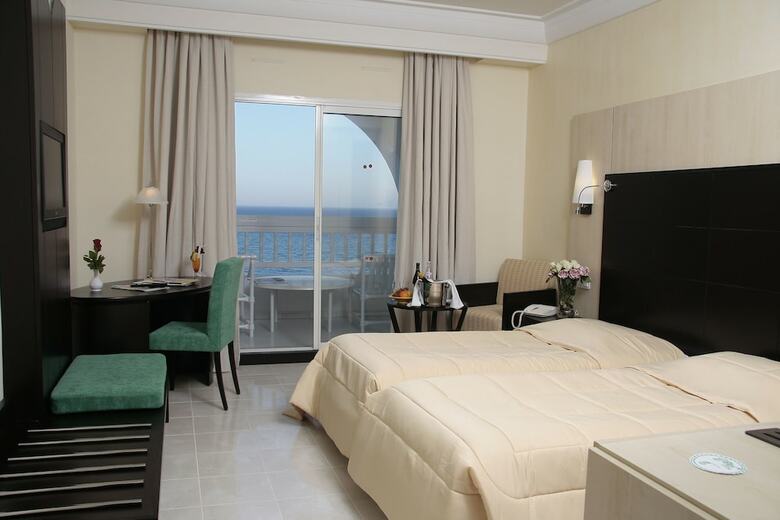Hotel Aziza