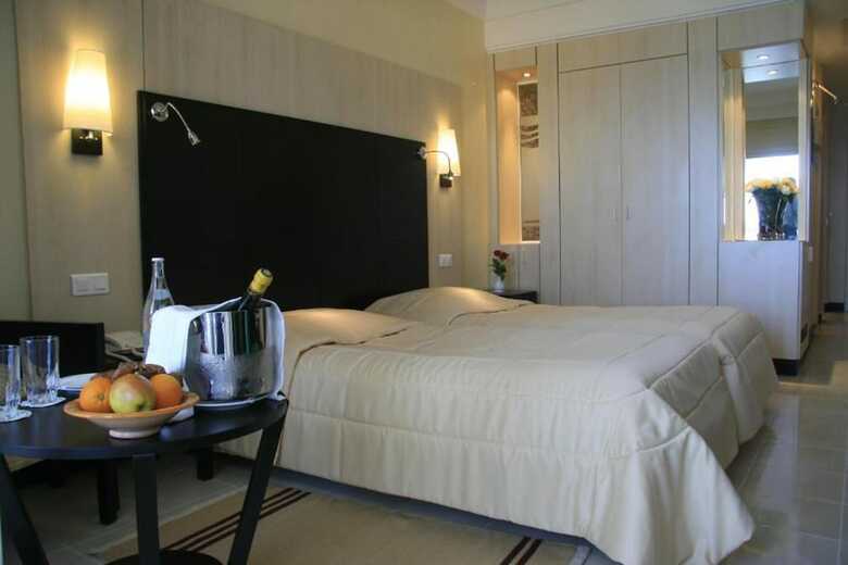 Hotel Aziza