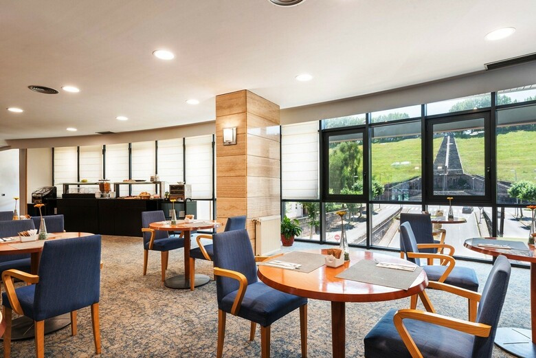Hotel Exe Area Central