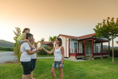 Domaine Chalets Larlapean