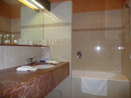 Hotel H�tel Sainte Foy
