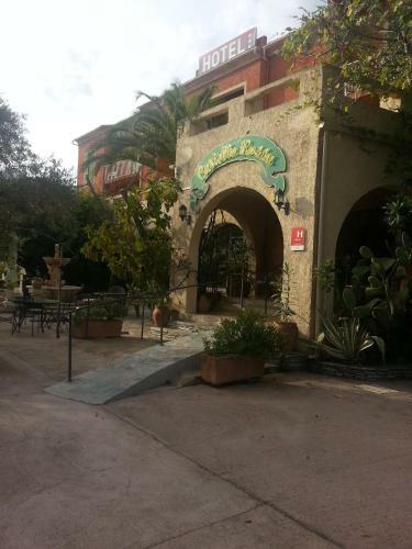 Hotel Castellu Rossu