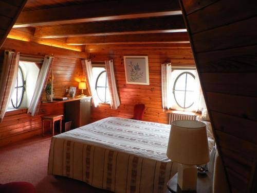 Hotel Relais Saint Roch Rest. La Petite Maison