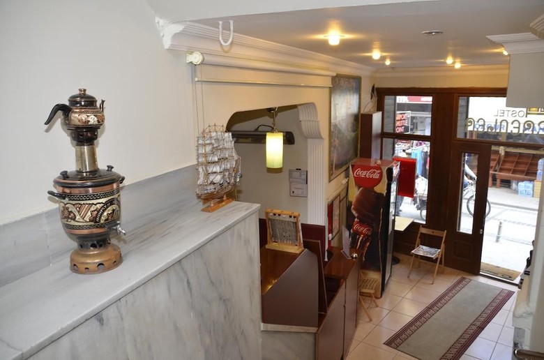 Hostal Hostel Erenler