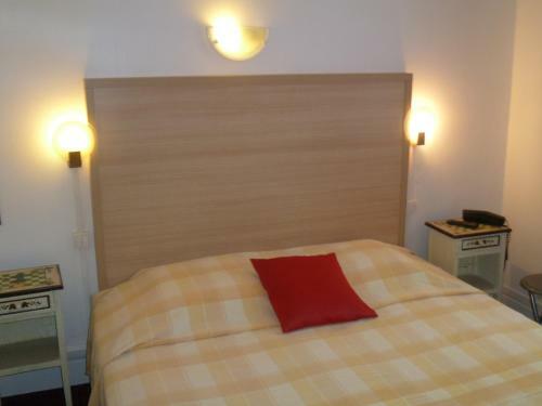 Hotel H�tel Beaus�jour