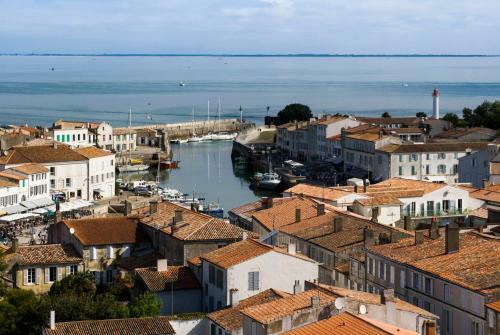 Villa R� Tour De Plage