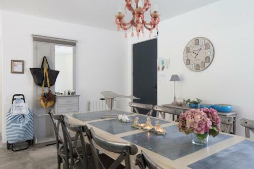 Villa R� Tour De Plage